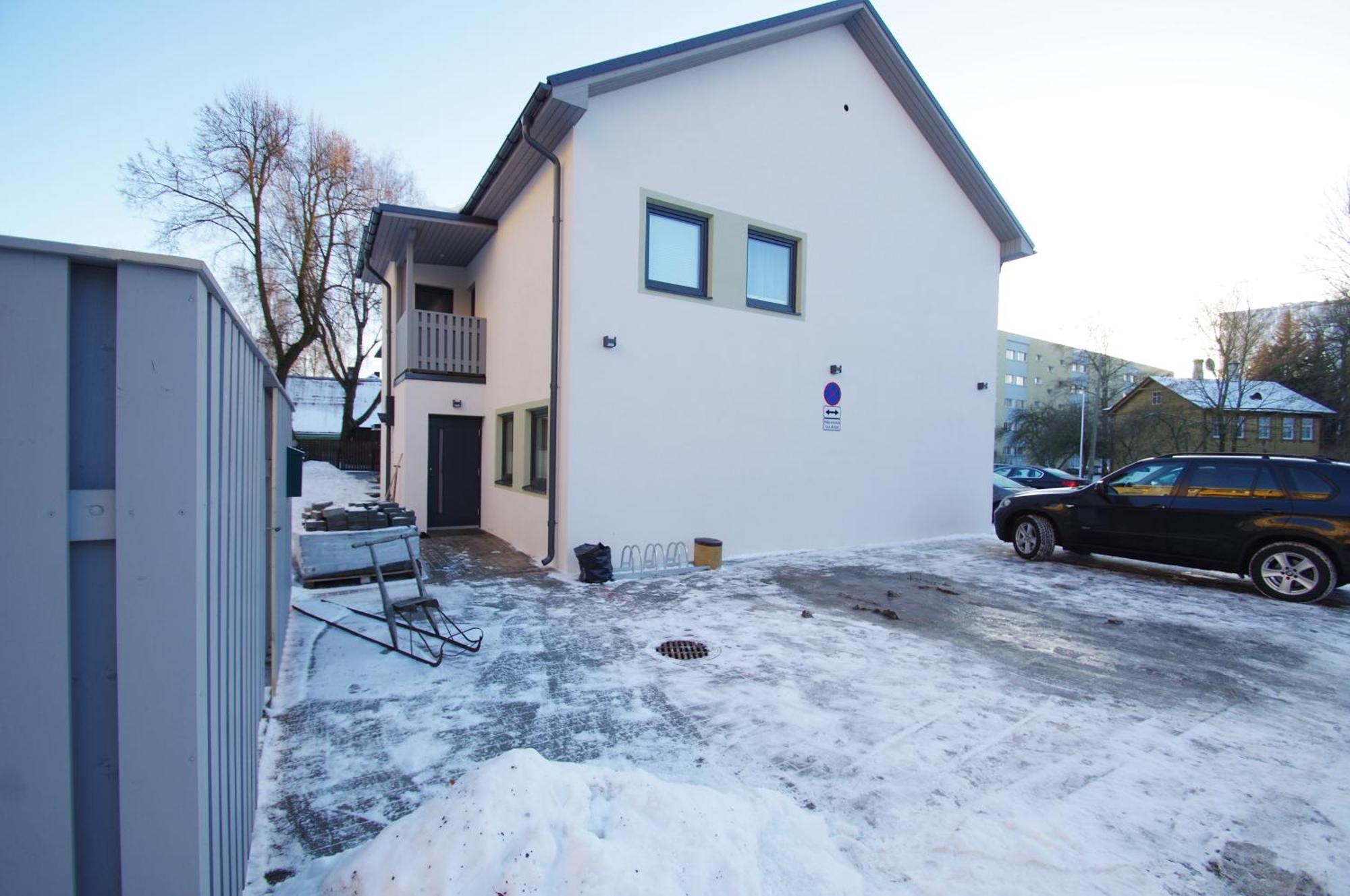 Apartment Uus 44 *